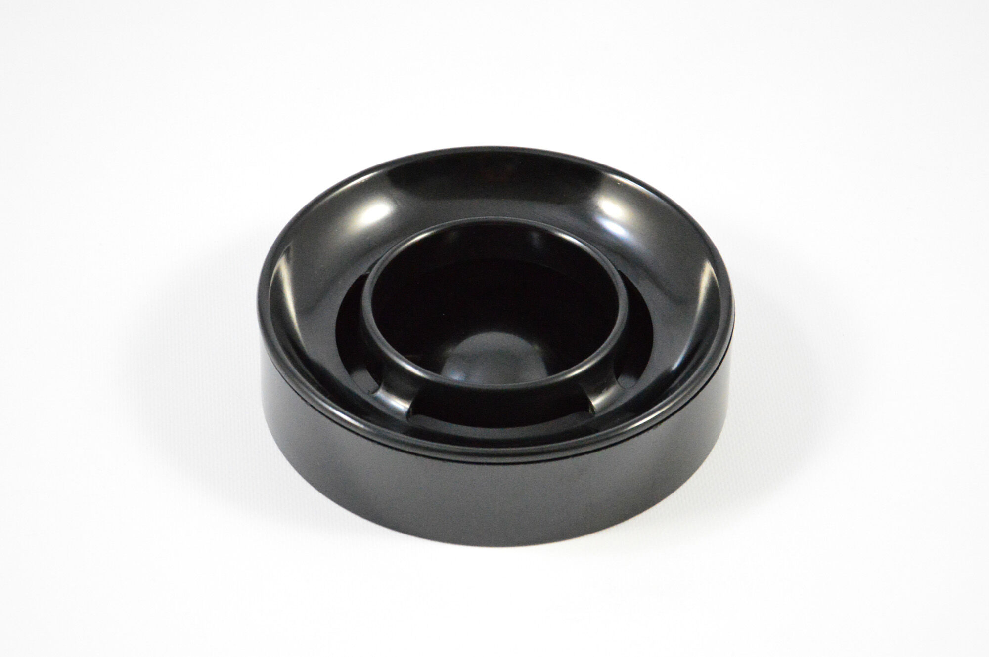 Lotus ashtray in black melamine by Enzo Mari for Danese, 1973