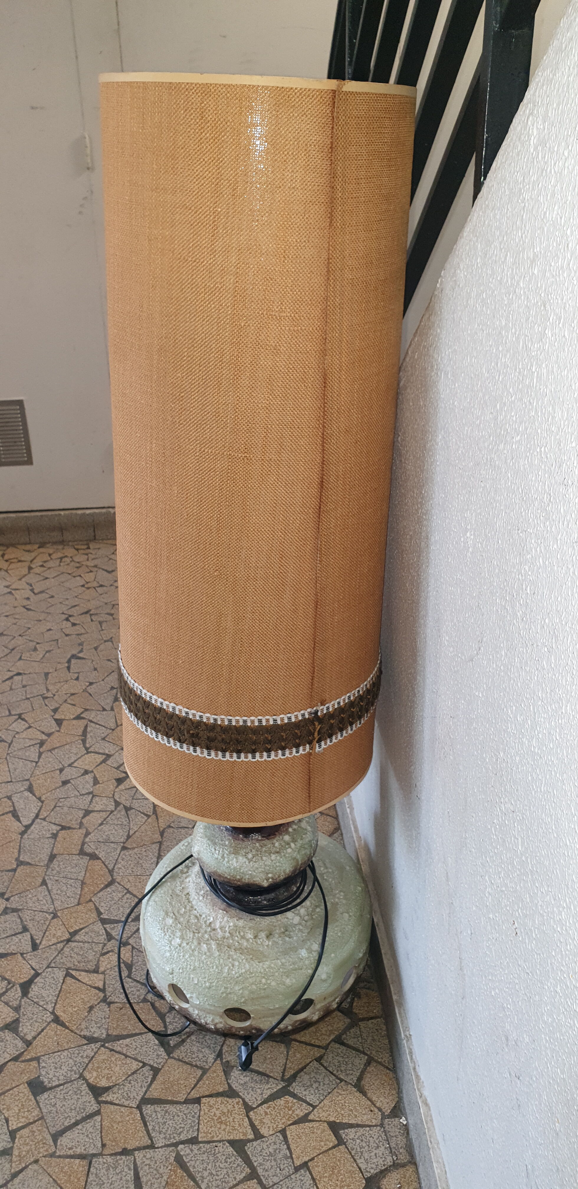 Vintage textured ceramic lamp