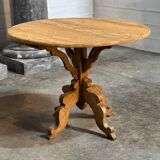 Round table in pitch pine and oak