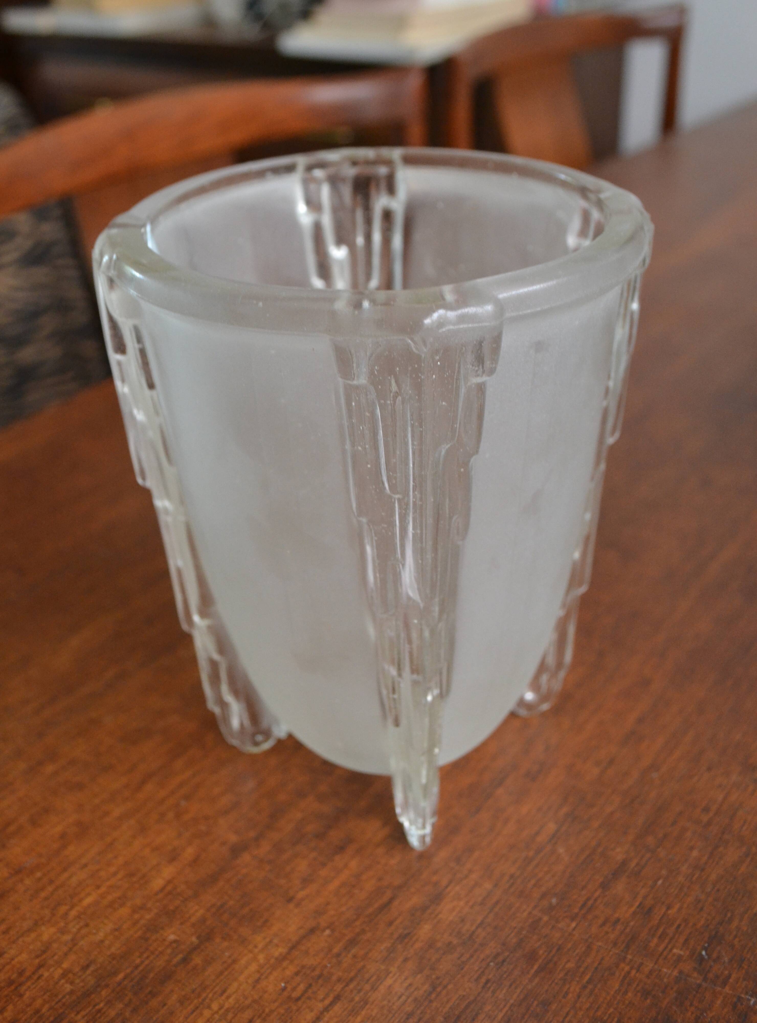 Tulipe art déco verre opalescent de EJC Ezan modèle stalactites
