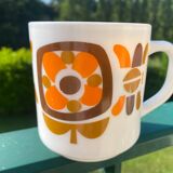 Vintage Arcopal lotus mug🍎