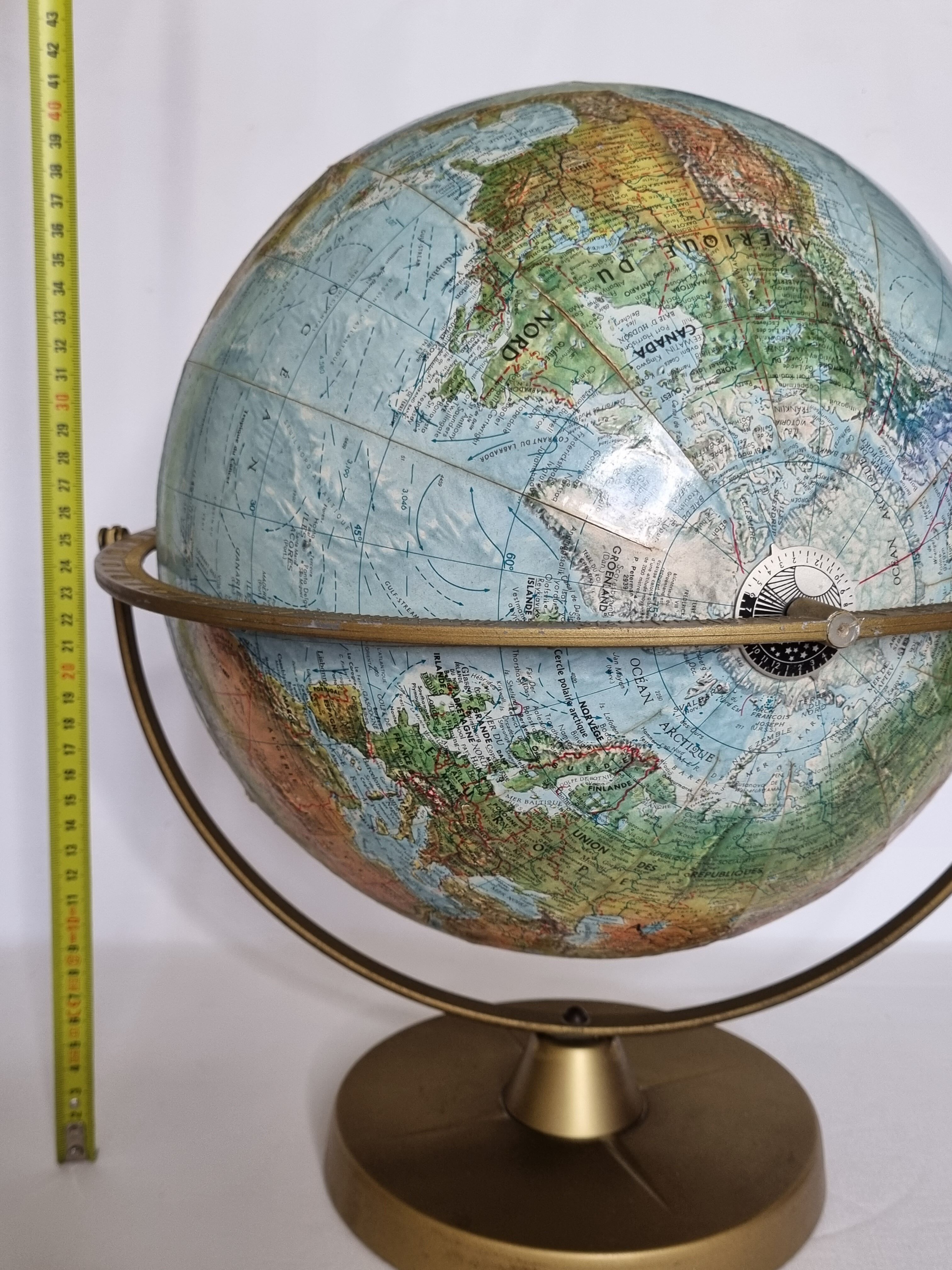 Globe in relief, Scan-Globe Denmark, gyroscope, 30 cm