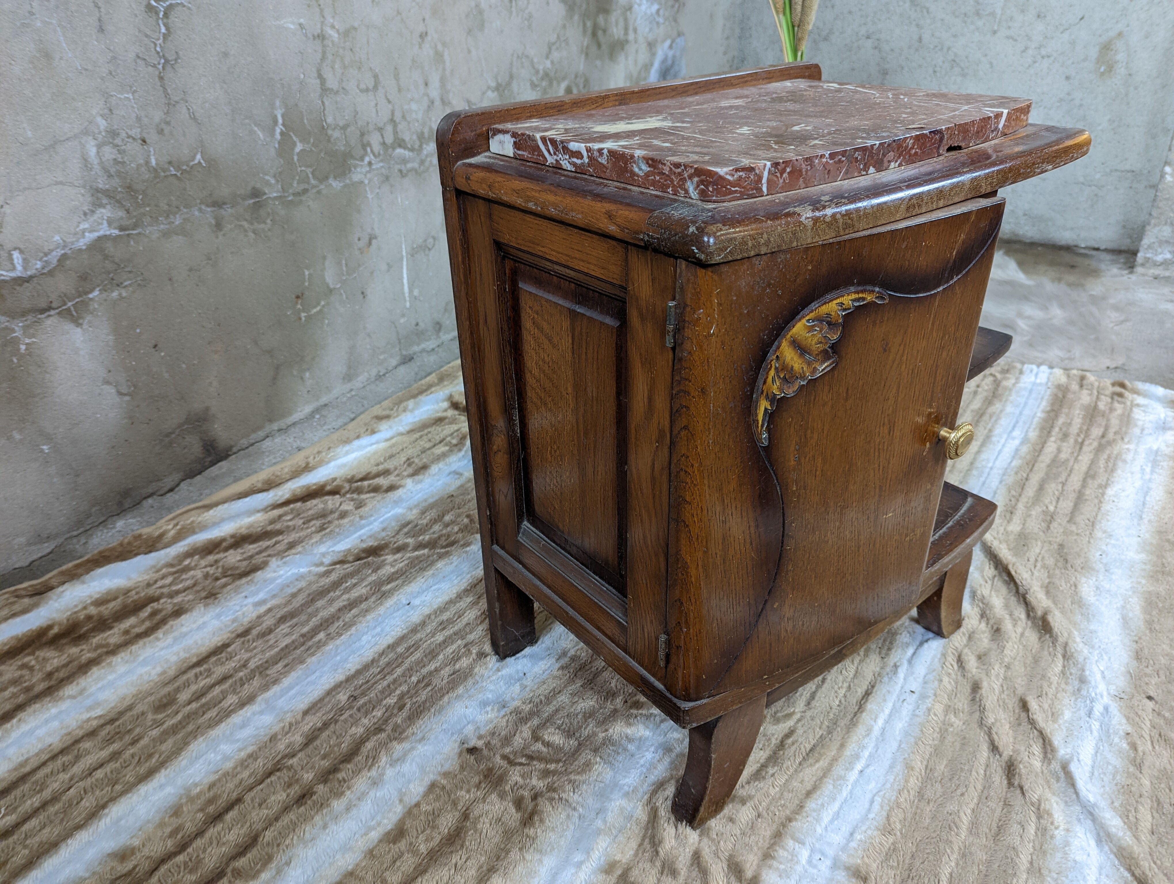 Bedside table year 30