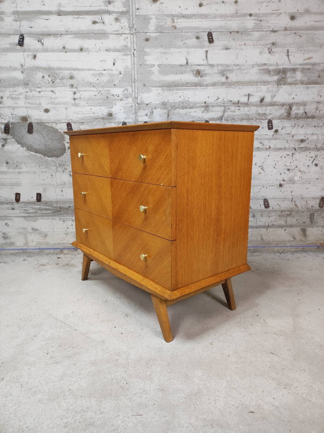 Vintage chest of drawers