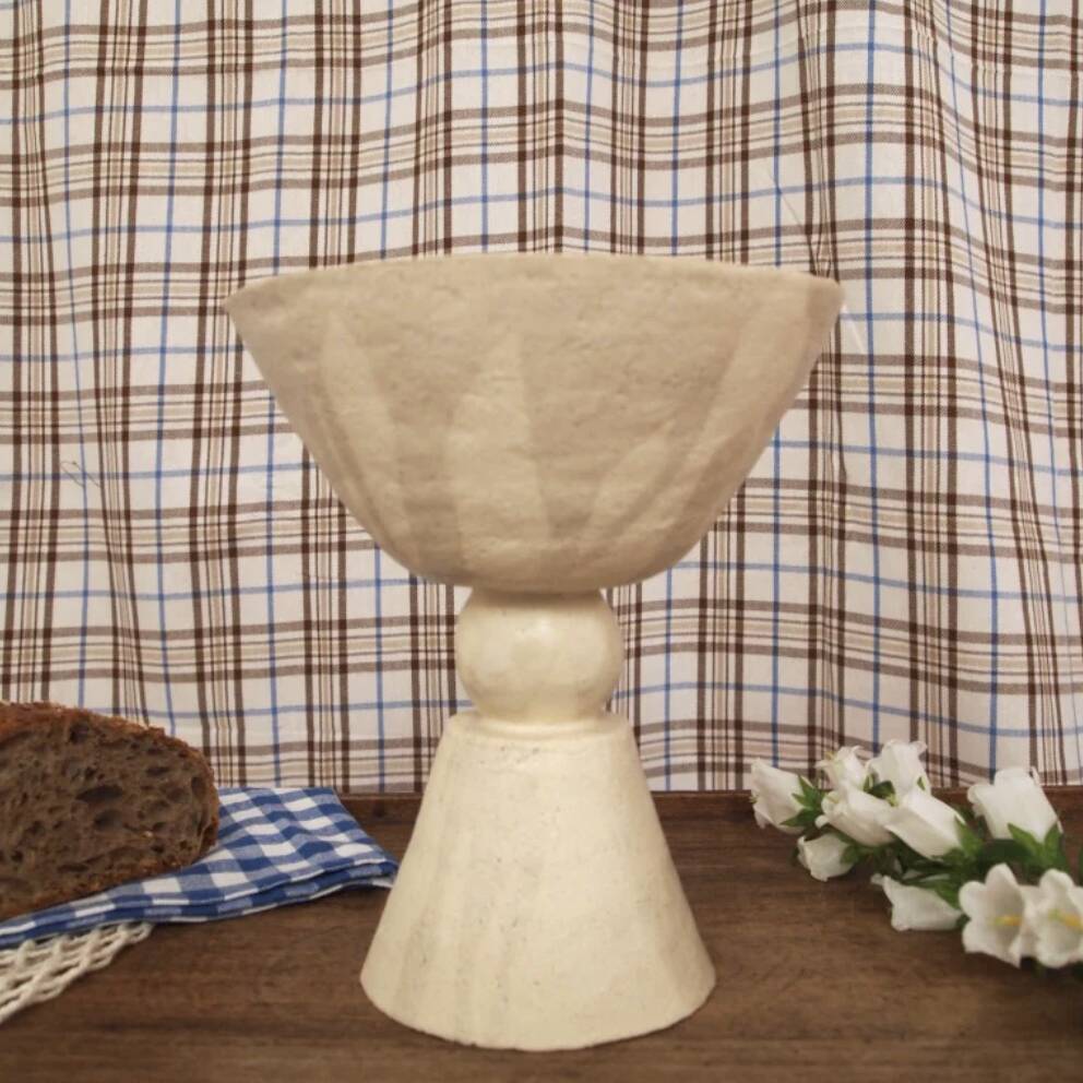 White stoneware fruit bowl