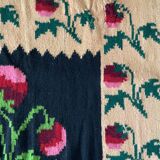 Romanian floral handwoven carpet made in wool, bohemian design with flowers