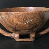 Saladier en bois sculpté