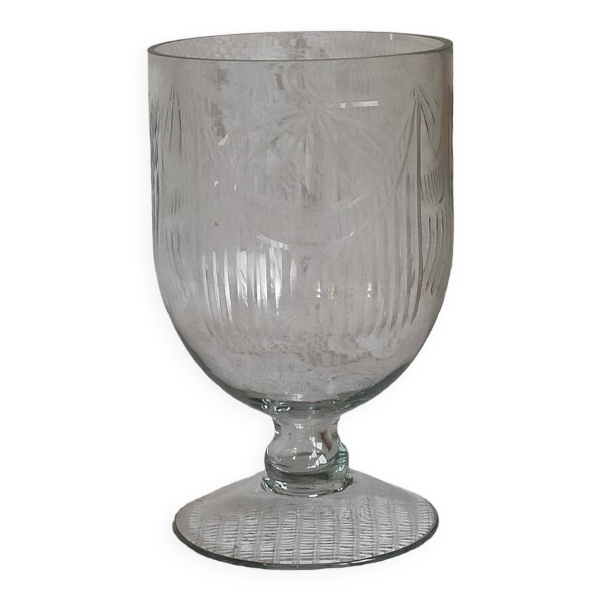 Chiseled crystal vase