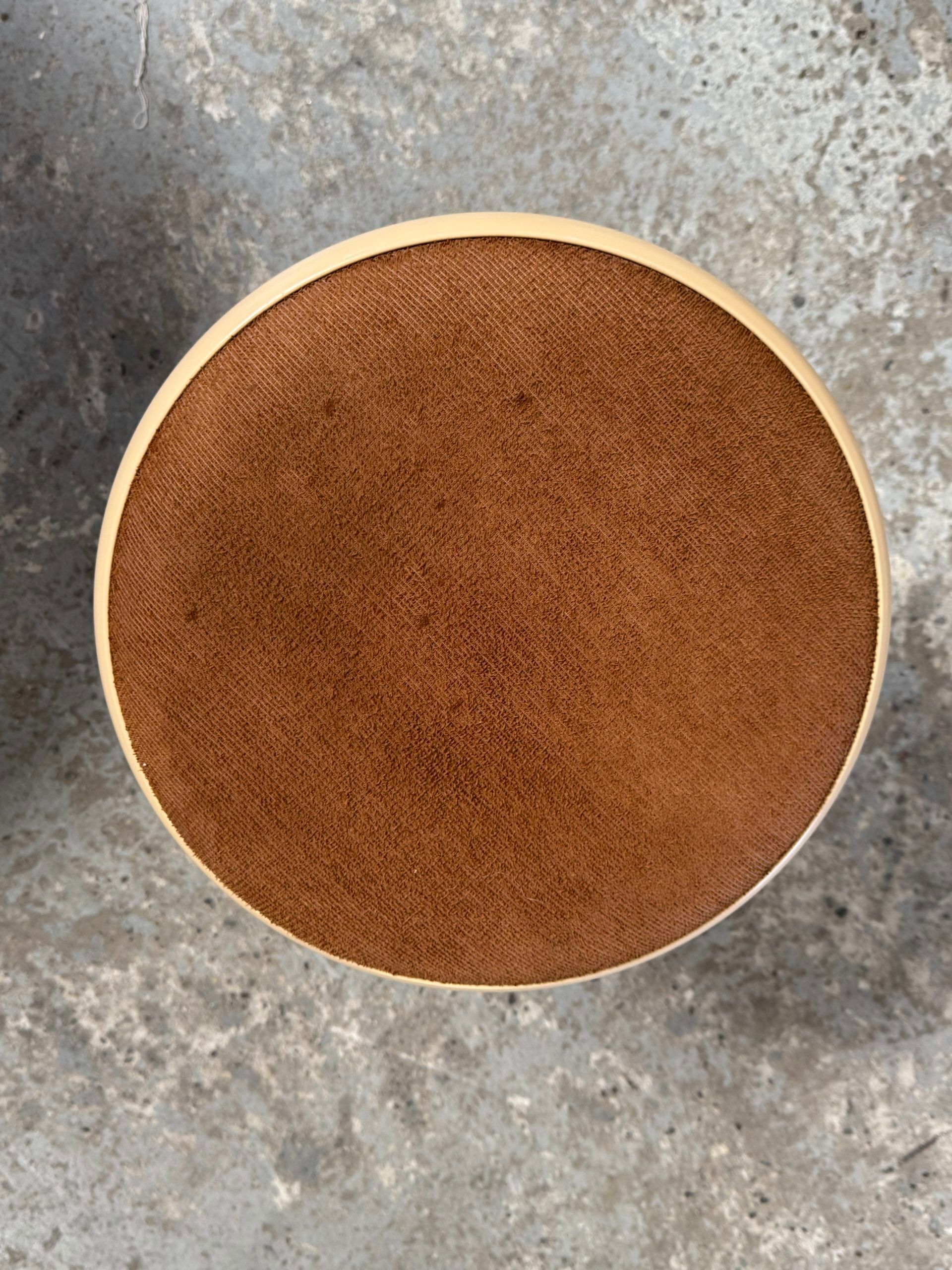 Tabouret space age