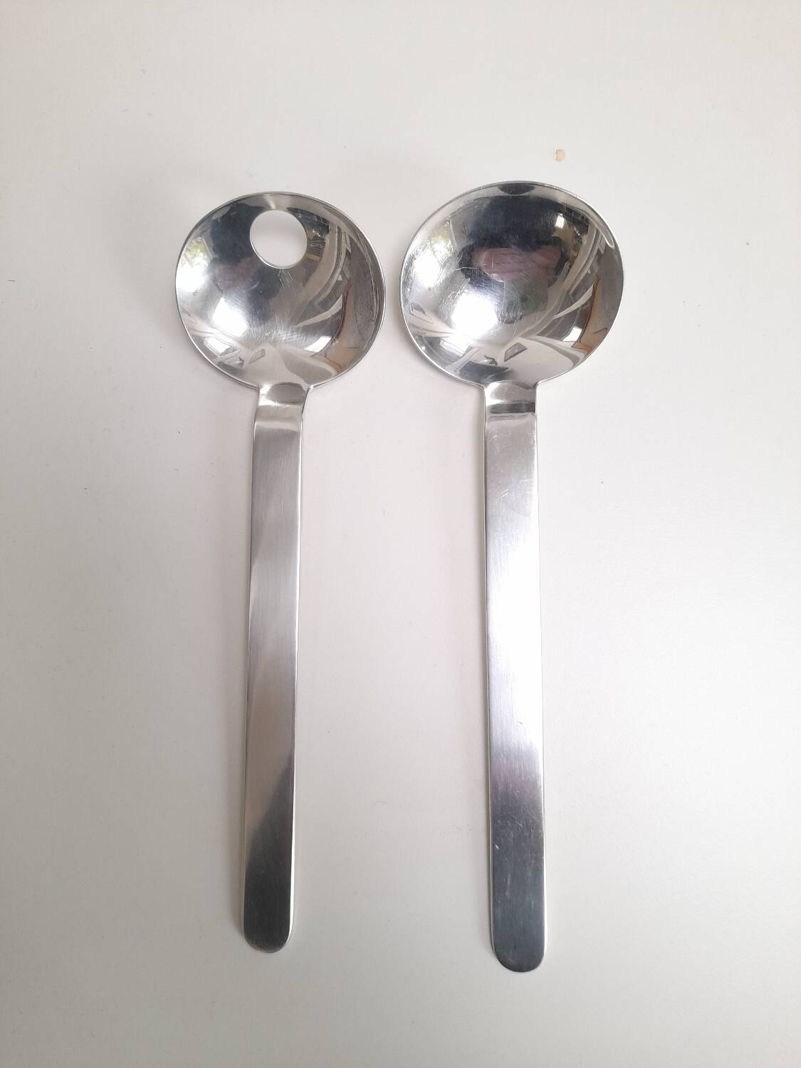 Silver-plated salad cutlery by Wilkens