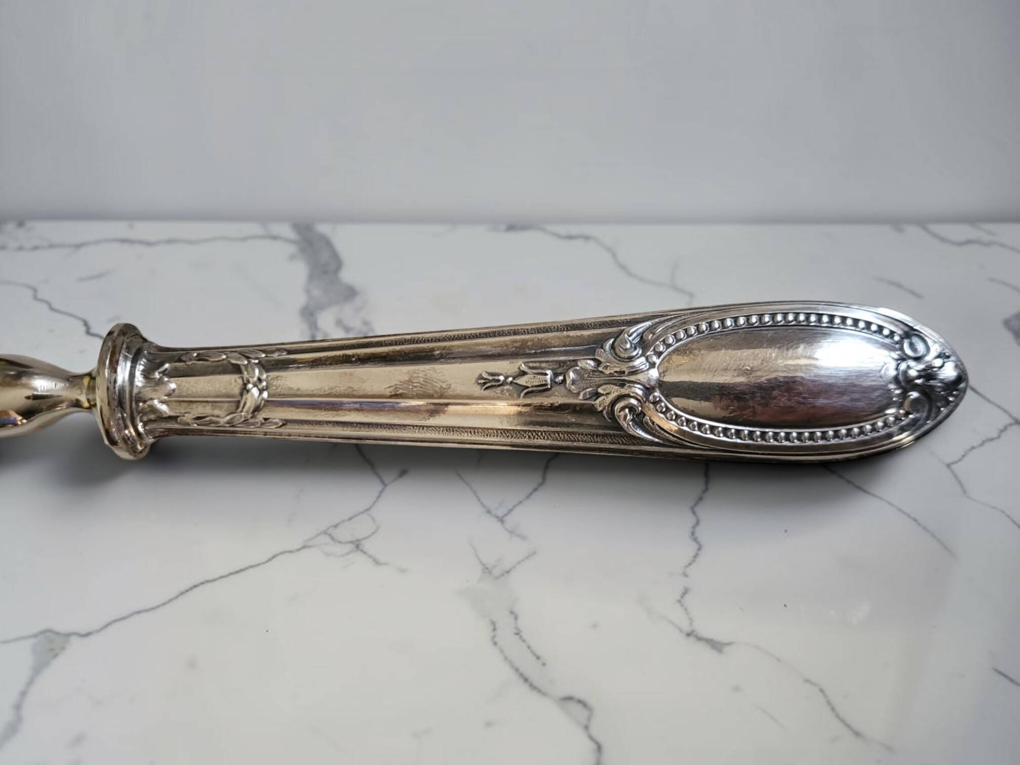 Silver serving cutlery