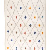 Tapis berbere beni ourain ecru à losanges et points colores 152 x 110 cm