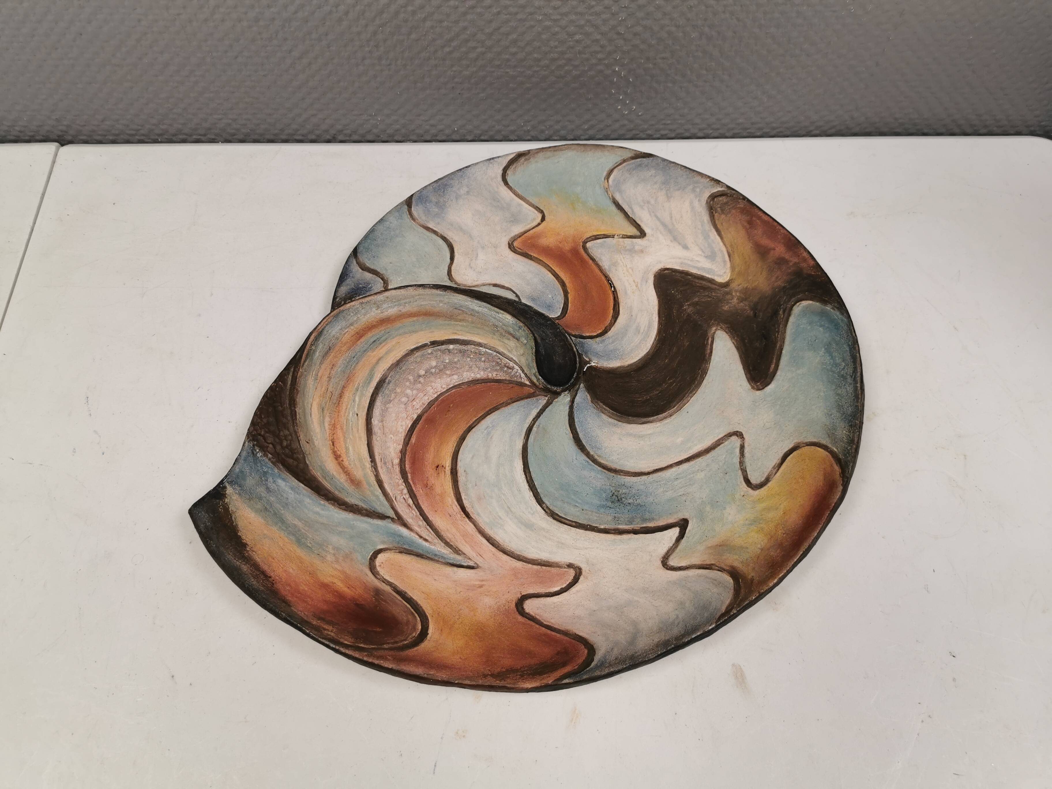 Large handmade decorated ceramic dish. Ruth Grønne Denmark 2001