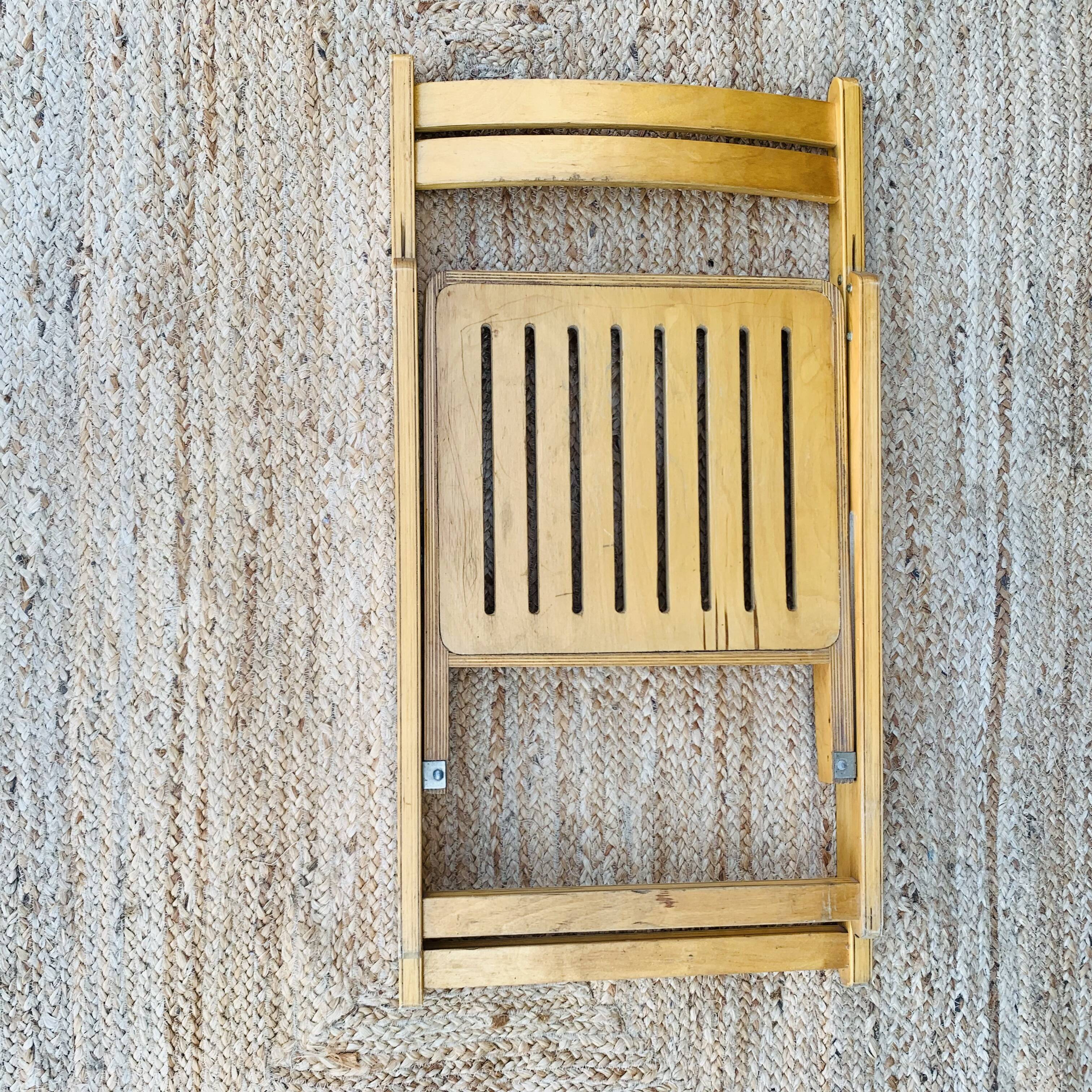 Vintage folding chair