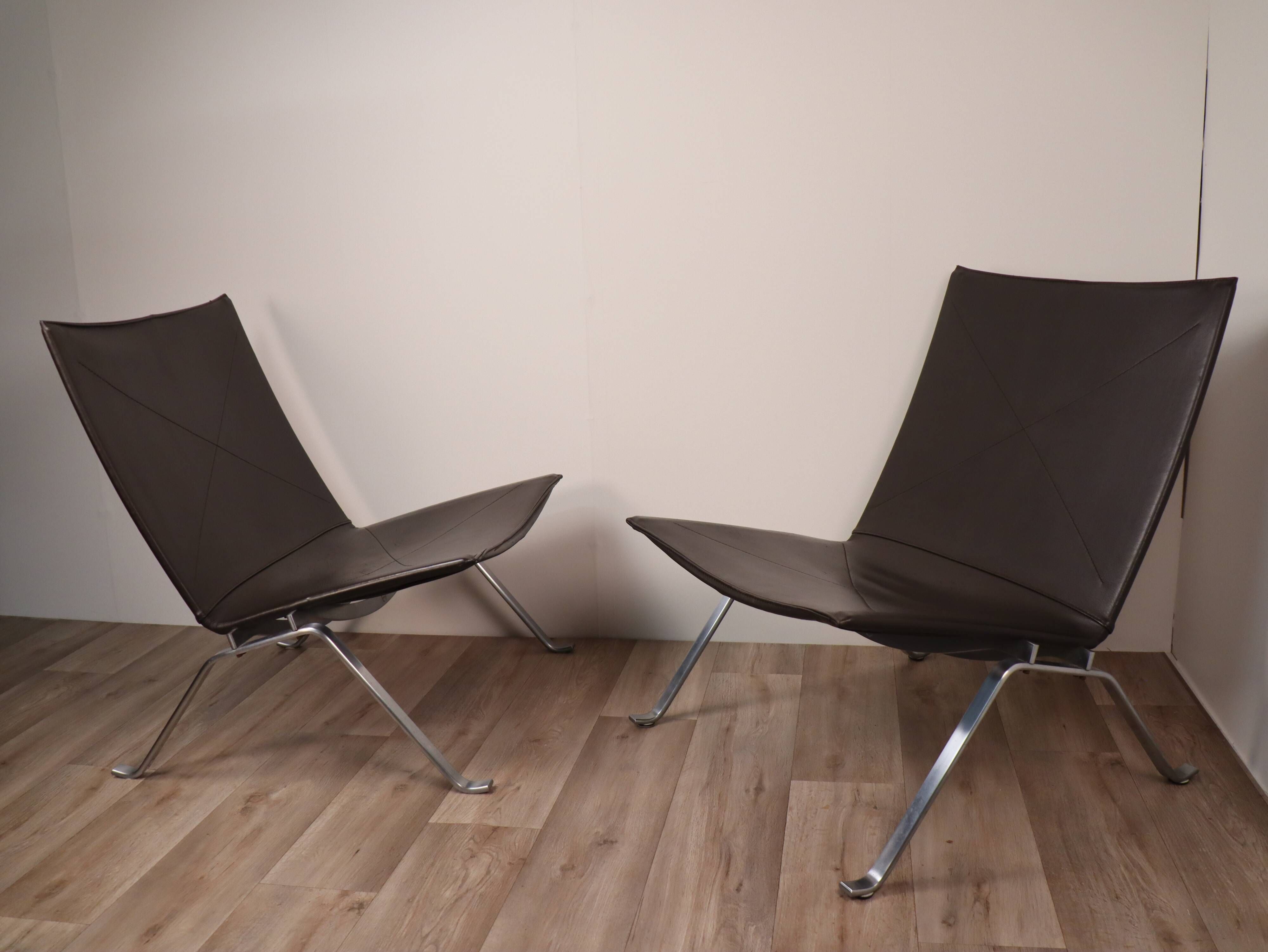 Pair of PK22 armchairs by Poul Kjaerholm for Fritz Hansen