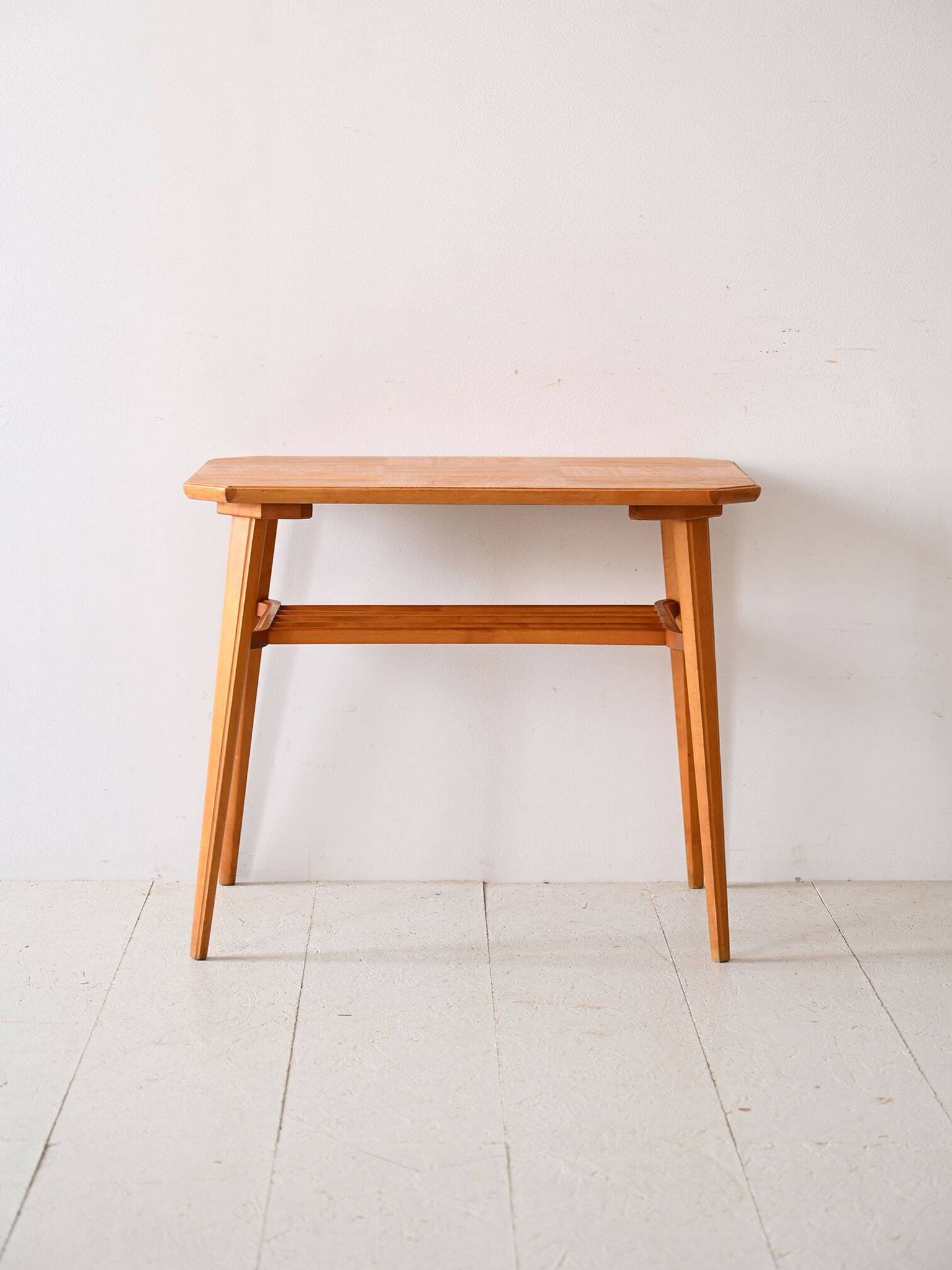 Decorative birch coffee table with magazine rack
