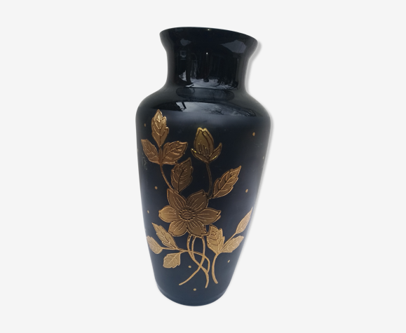 Vase en porcelaine