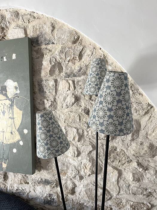 Blue flower floor lamp