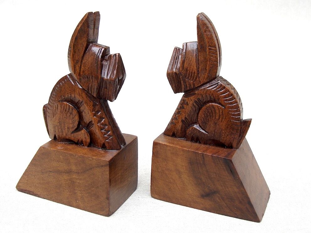Pair of bookends 1930, wooden dogs