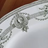 Oval ironstone platter from Saint Amand and Hamage, Medallion