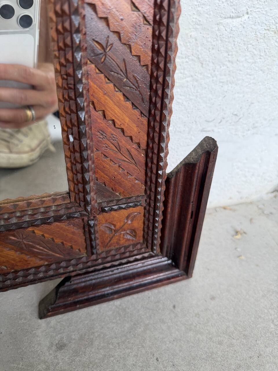 Pair of wooden mirrors in tramp art style