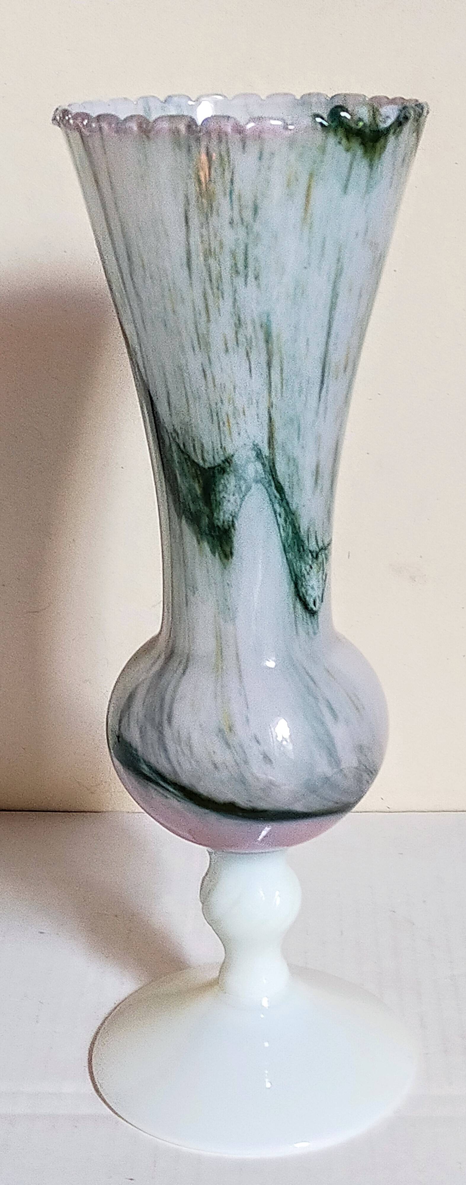 Vase on foot in opaline and vintage blown glass 30 cm