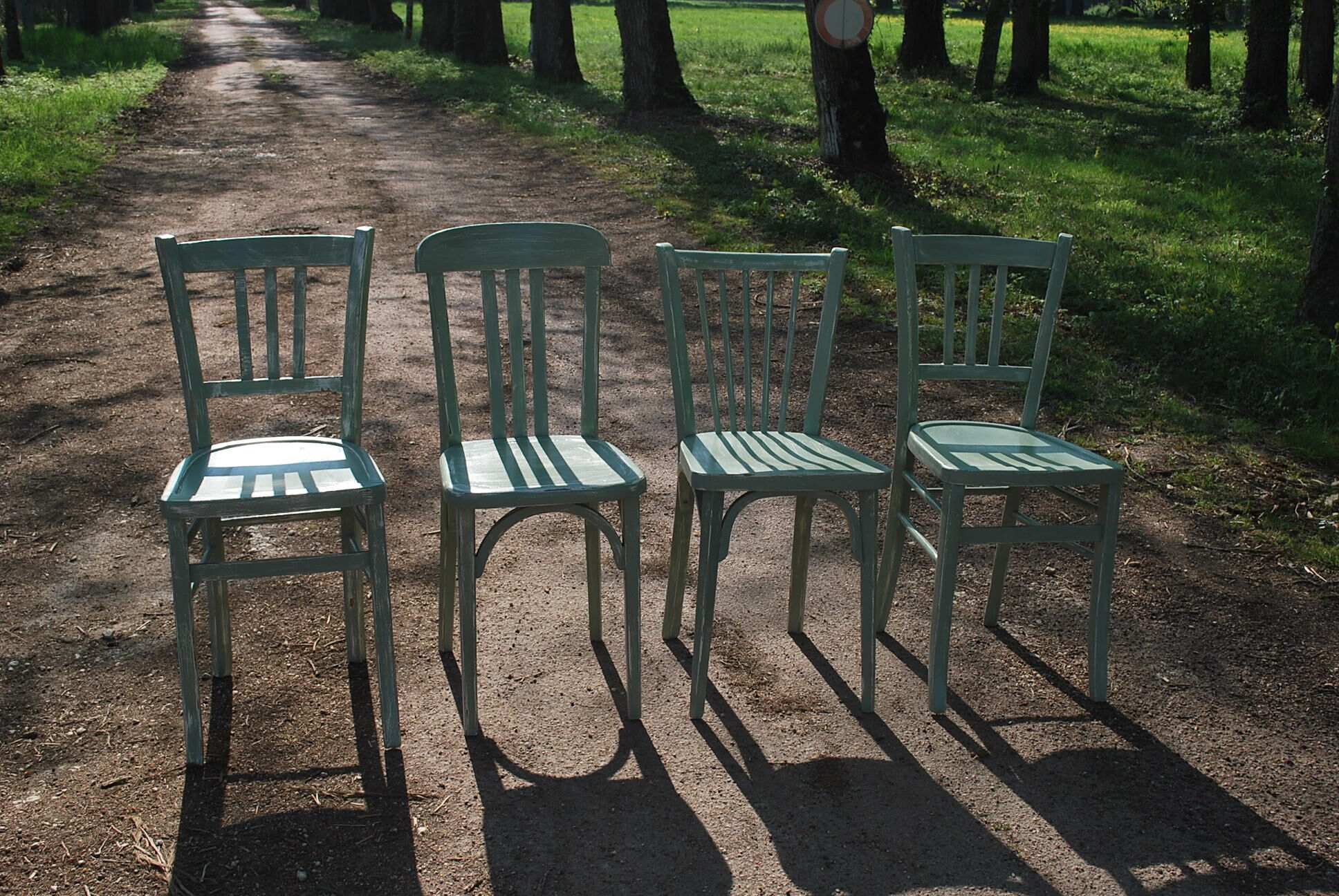 Lots bistro chairs