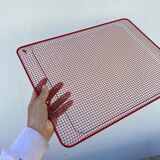 Rectangular tray in red metal mesh 1980