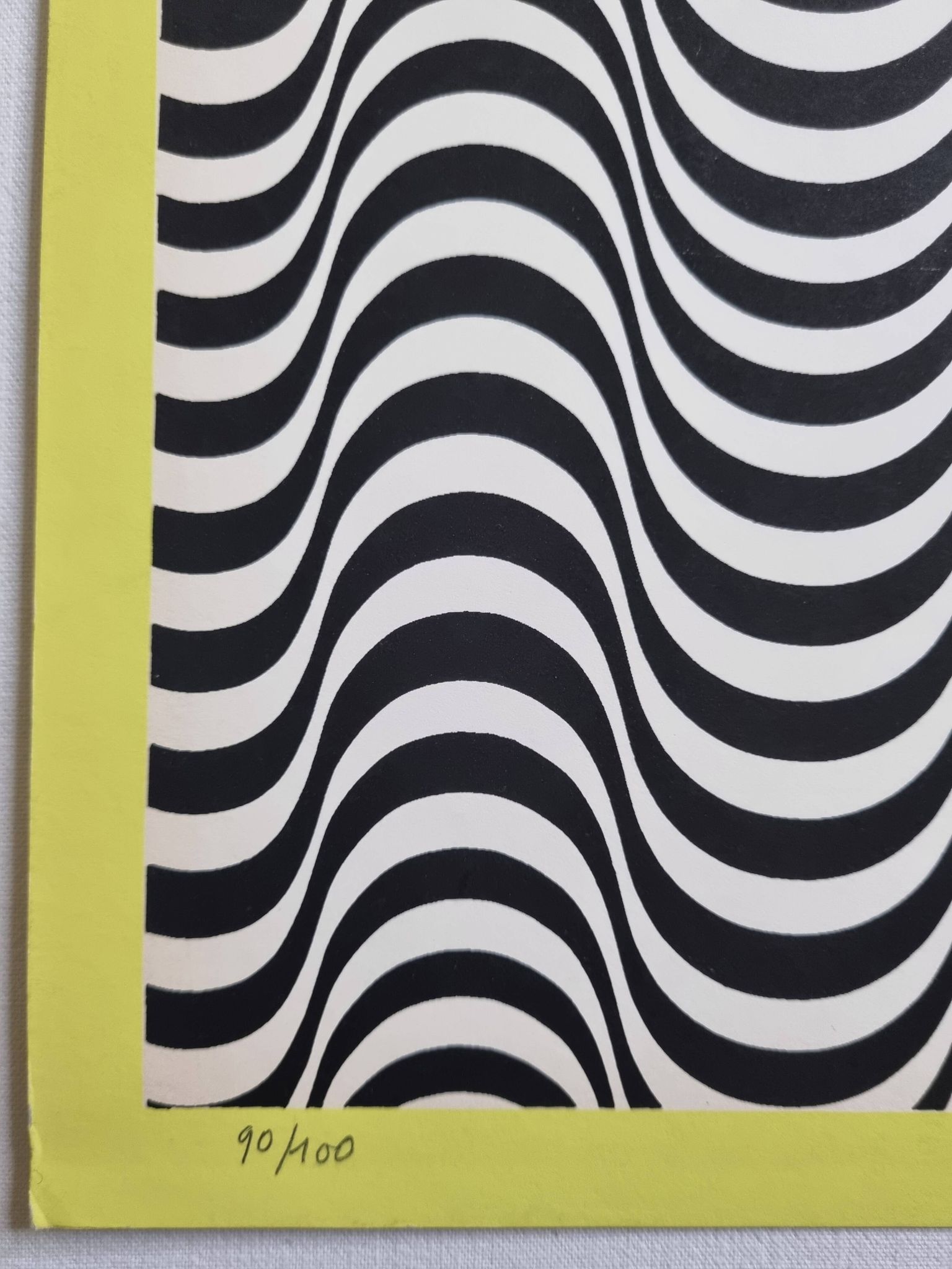 Screenprint signed after Maurice Tirmarche, Optical work of art "Op Art in yellow", 50 x 65 cm