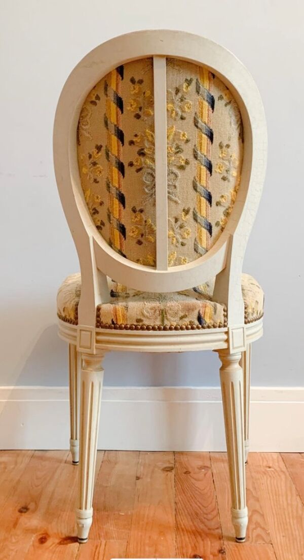 Chaise et fauteuil médaillon, style louis xvi, vers 1950