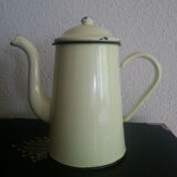 Yellow enamelled sheet maker