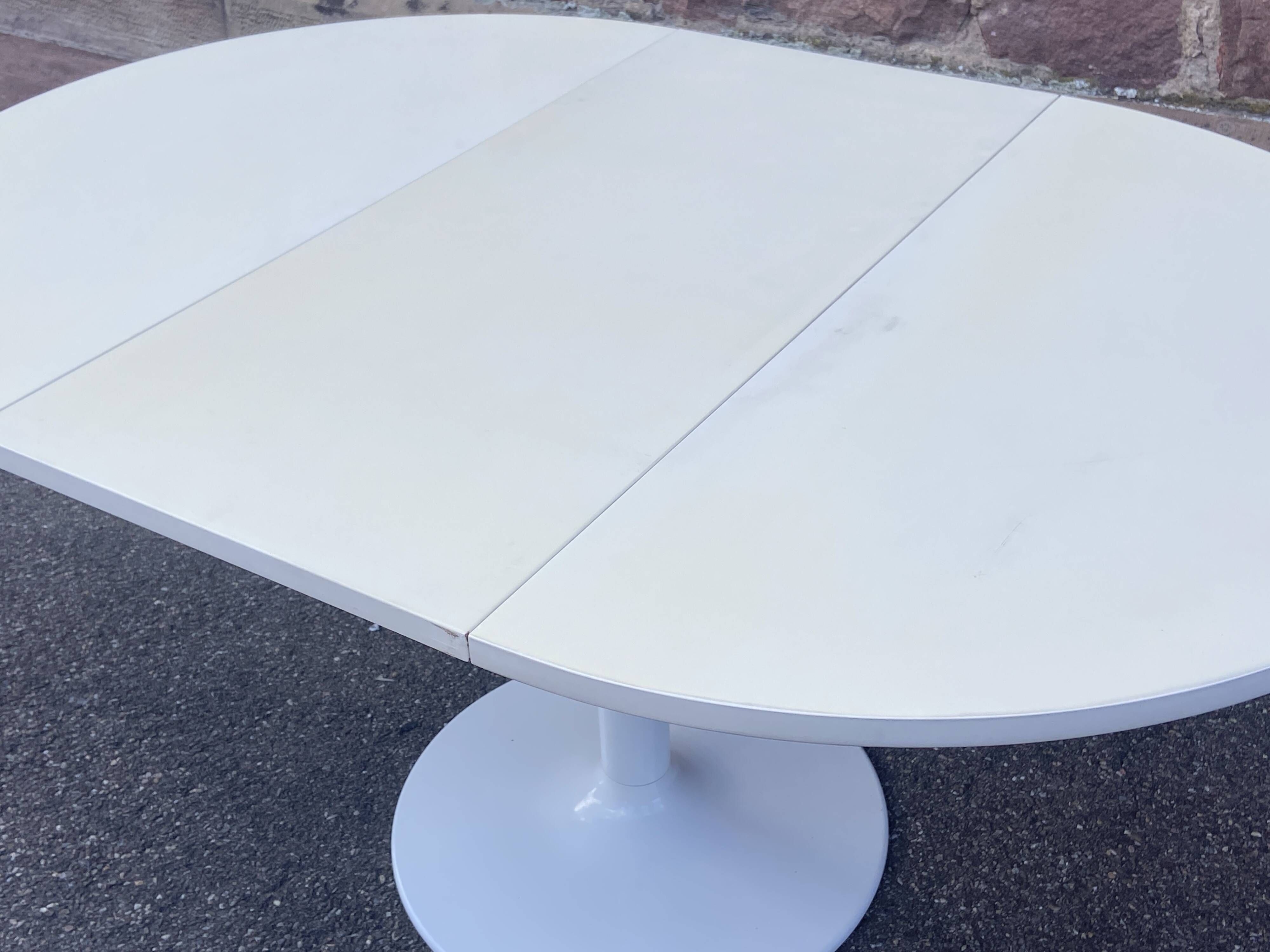 Modular table with cast iron tulip leg system brand jer fonderie chenesseau orléans 1970
