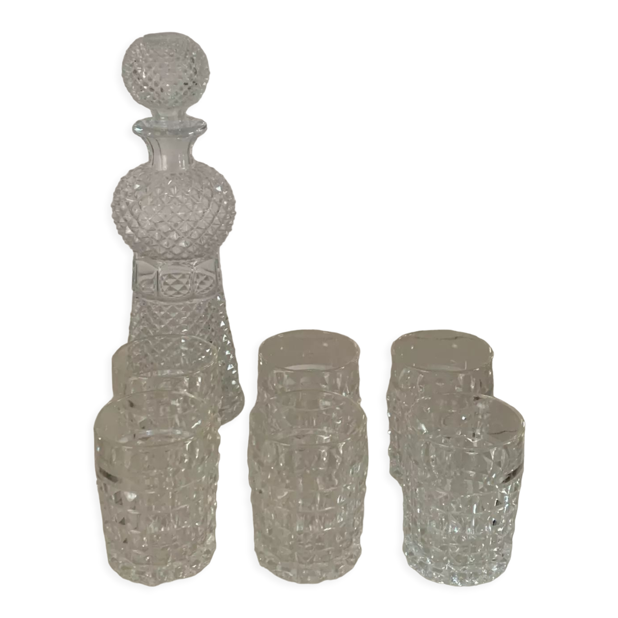 Whisky glasses and carafe