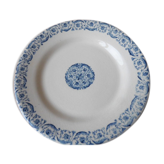 Gien's opaque porcelain plate