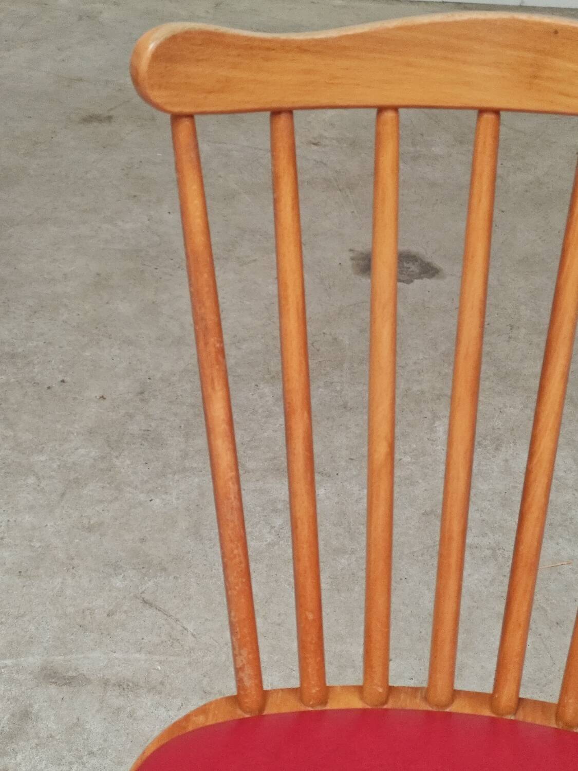 Baumann Menuet chair red skai 1960