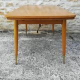 Modular table width and height