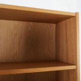 Bookcase with oak veneer scandinavian design from the 70s
