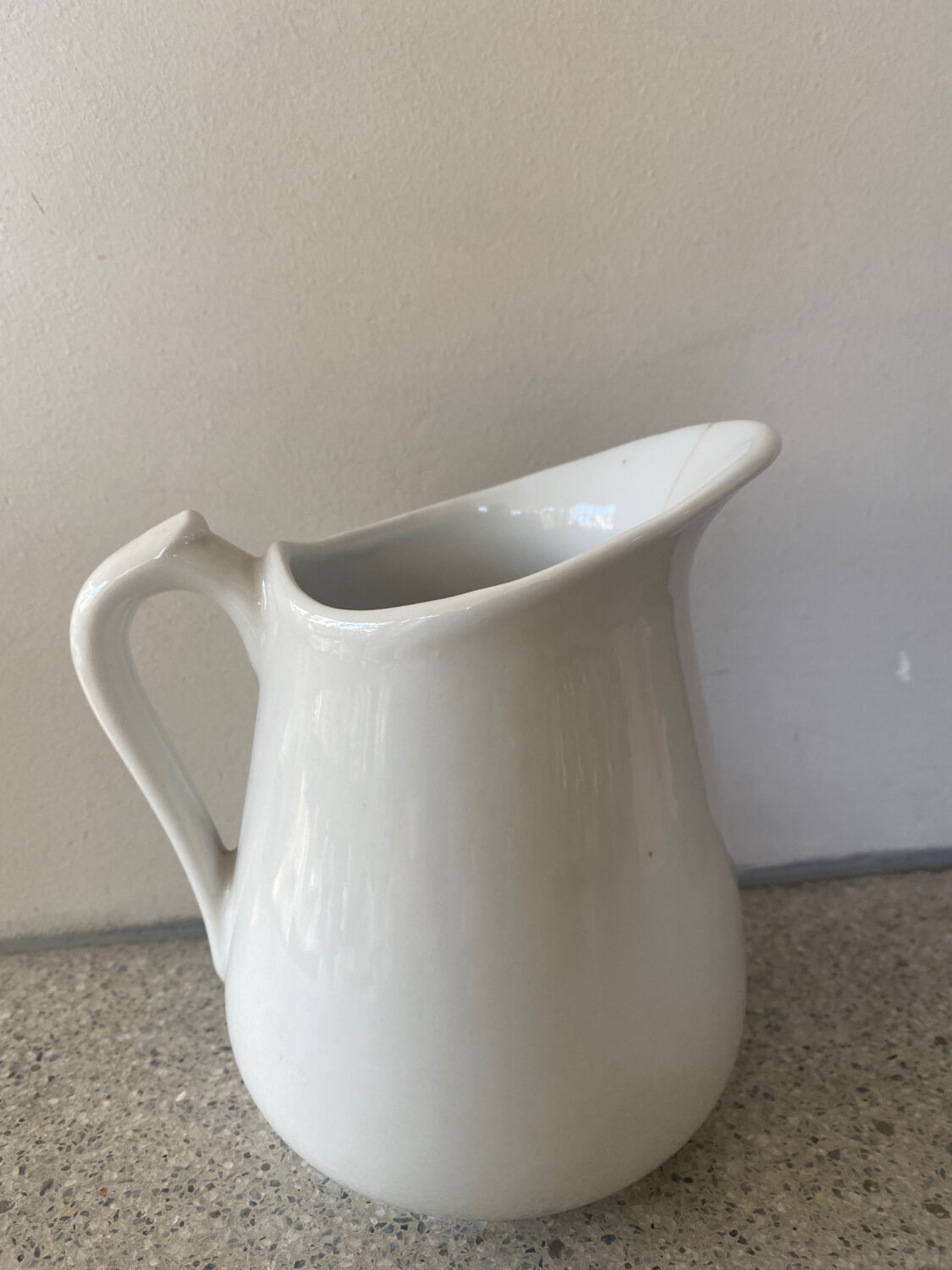 Milk jug or creamer