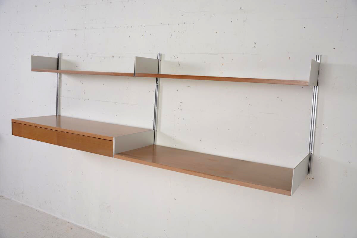 Dieter Rams shelf for Vistoe from the 60s.