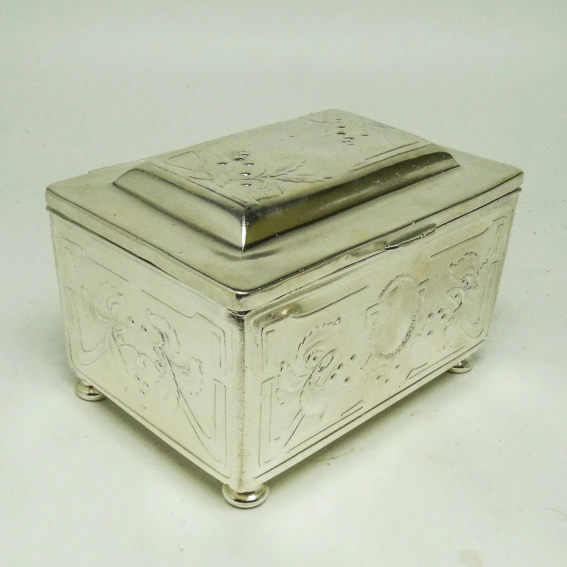 Sugar bowl, Art Nouveau, silver-plated brass, Poland, early 20th century