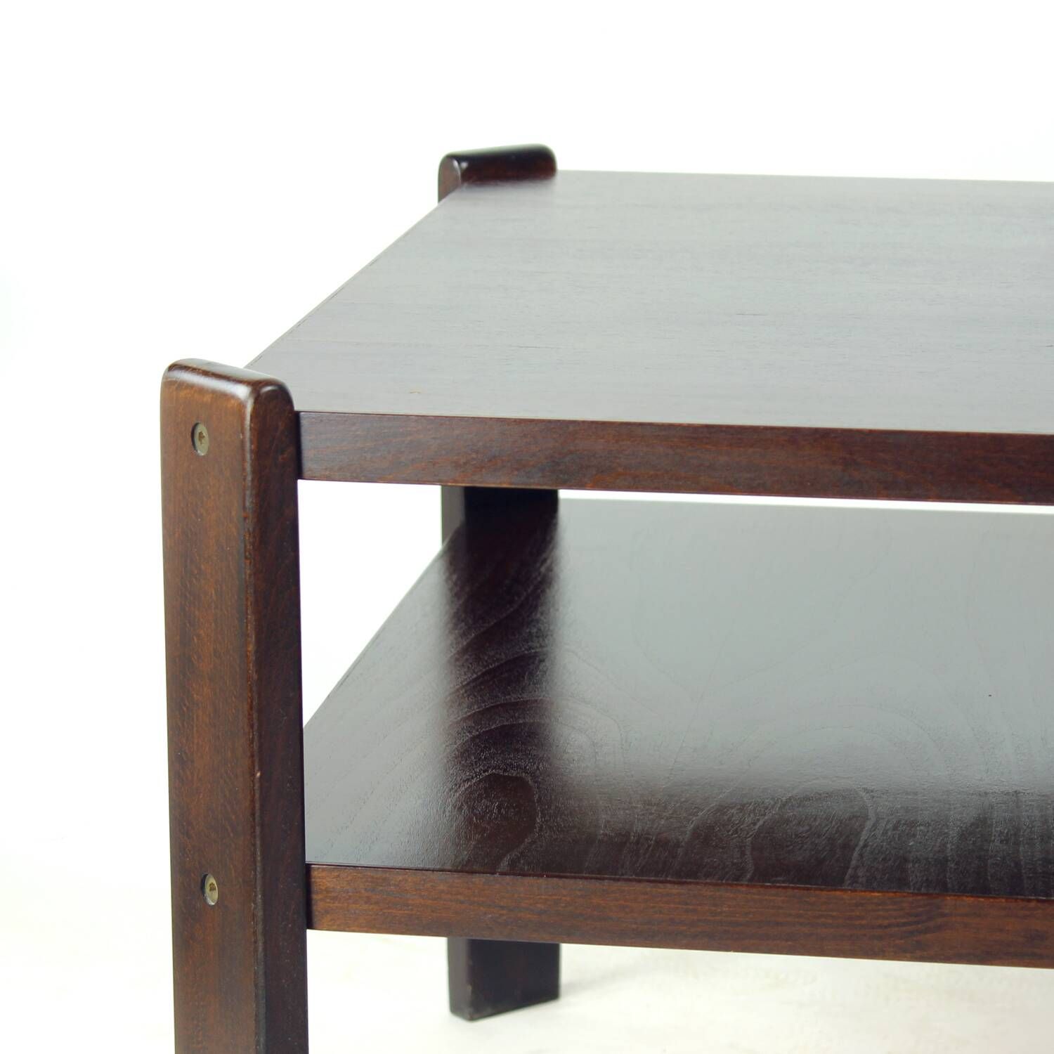 Table basse en hêtre foncé par Hikor Pisek Tchécoslovaquie années 1980