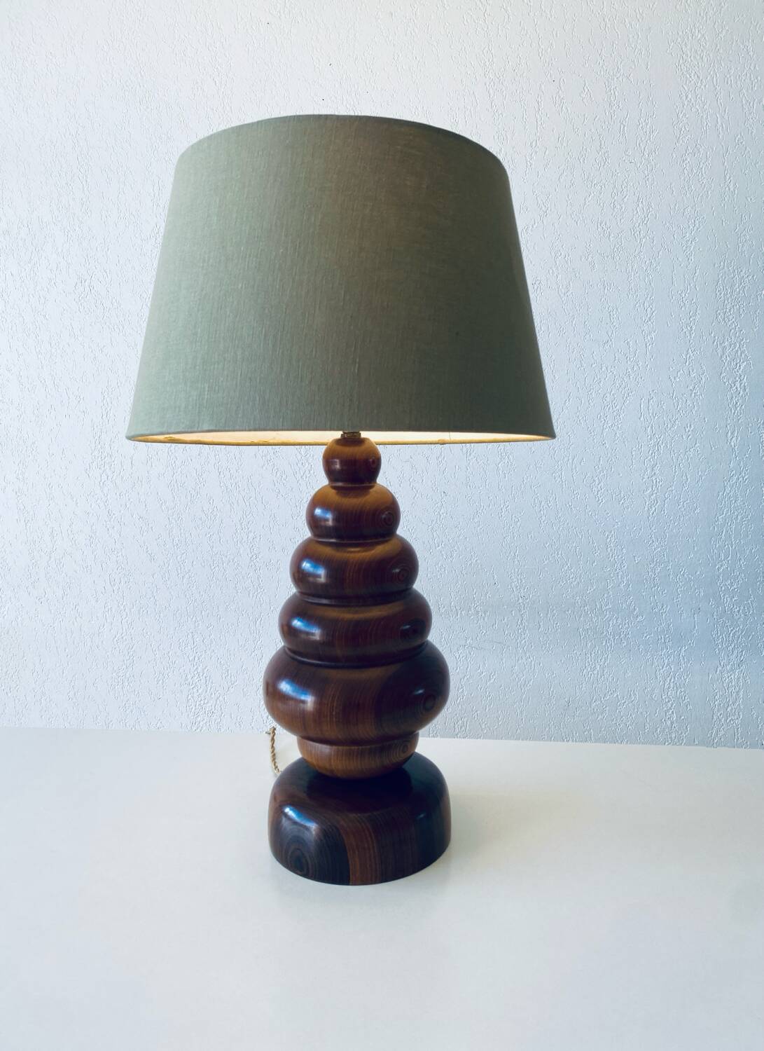 Organic rosewood lamp