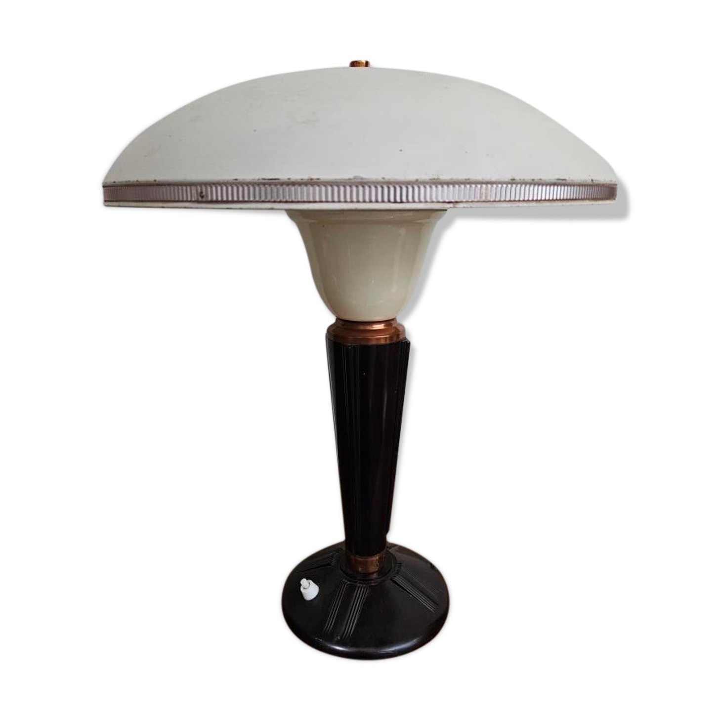 Jumo art deco lamp in bakelite