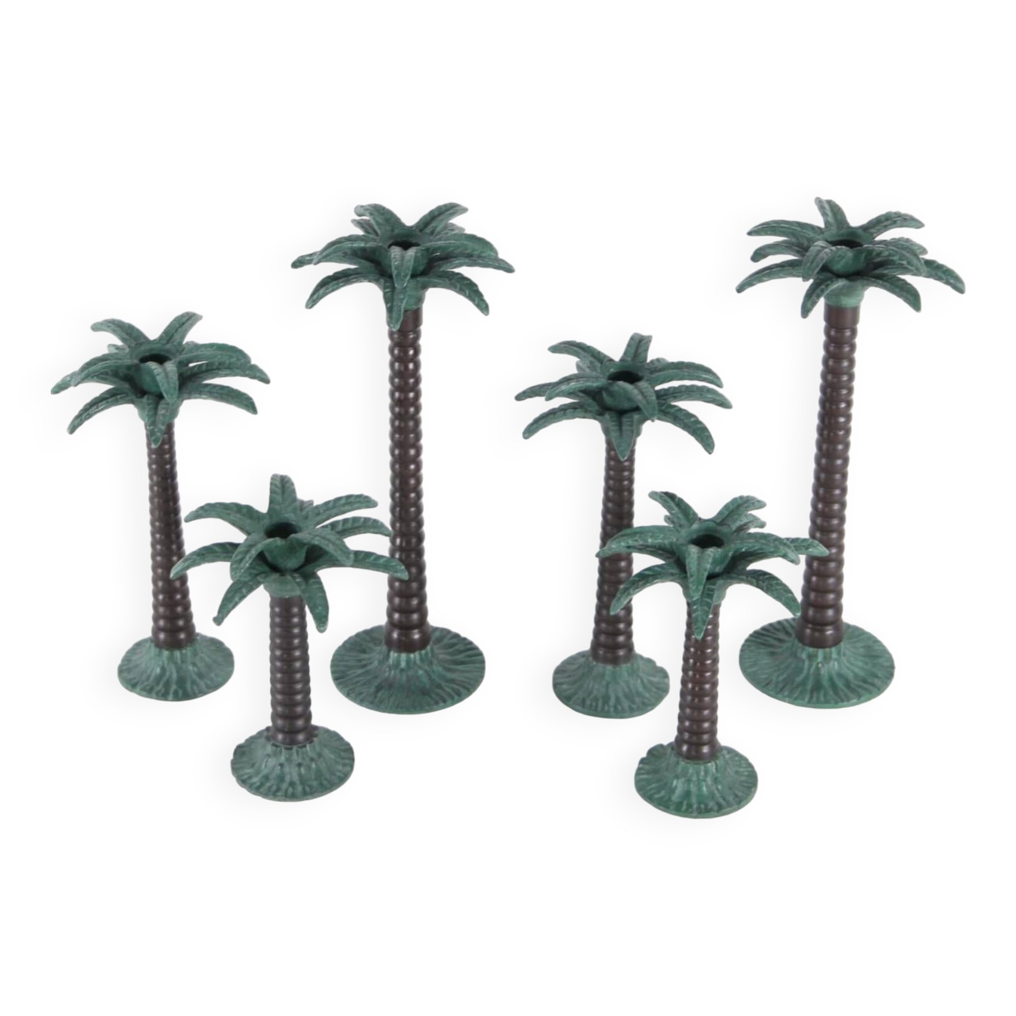 Lot de bougeoirs en laiton