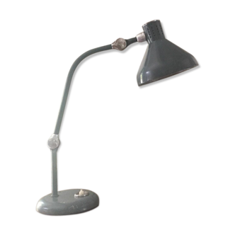 Desk lamp
