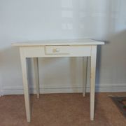 Bureau pieds fuseaux