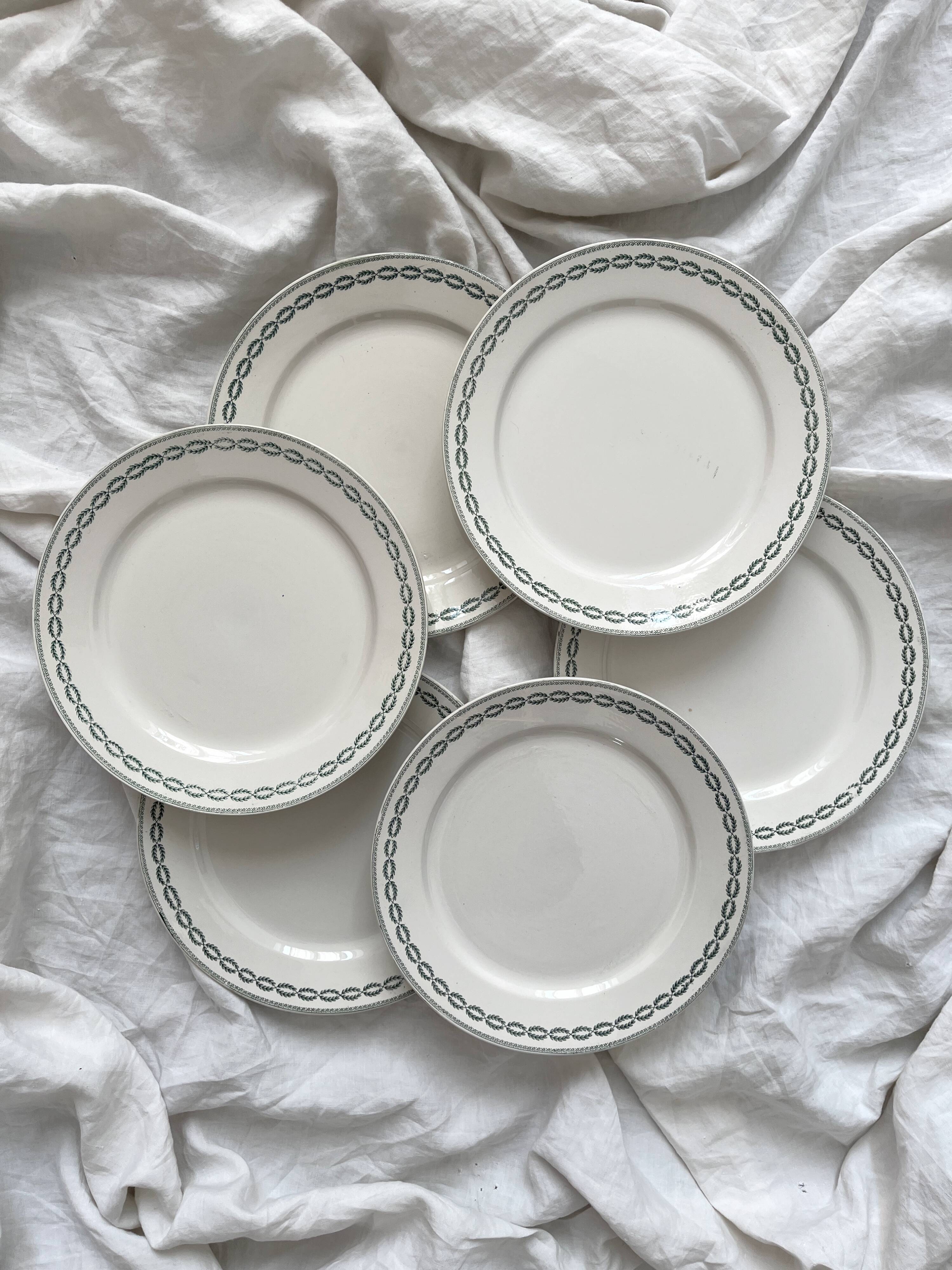 6 flat plates in iron earth "Nobilis" U&C Sarreguemines