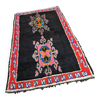 Authentic vintage boucherouite rug made from recycled cotton