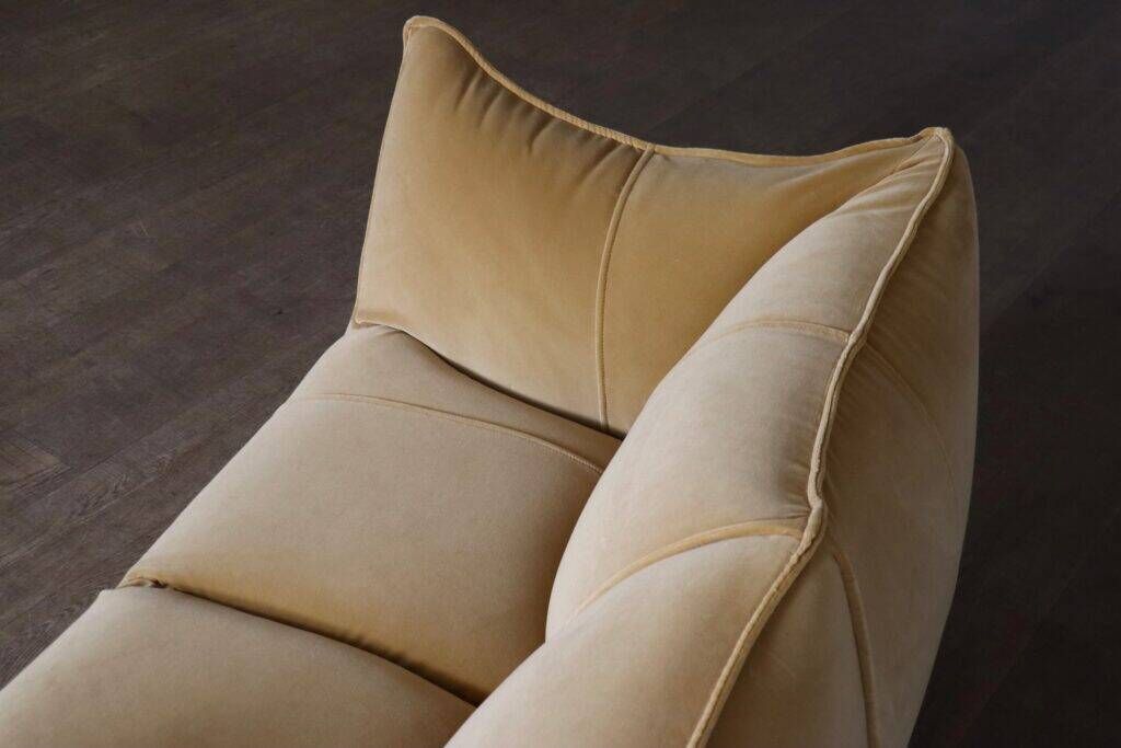Le Bambole sofa in velvet by Mario Bellini for B&B Italia, 1970s