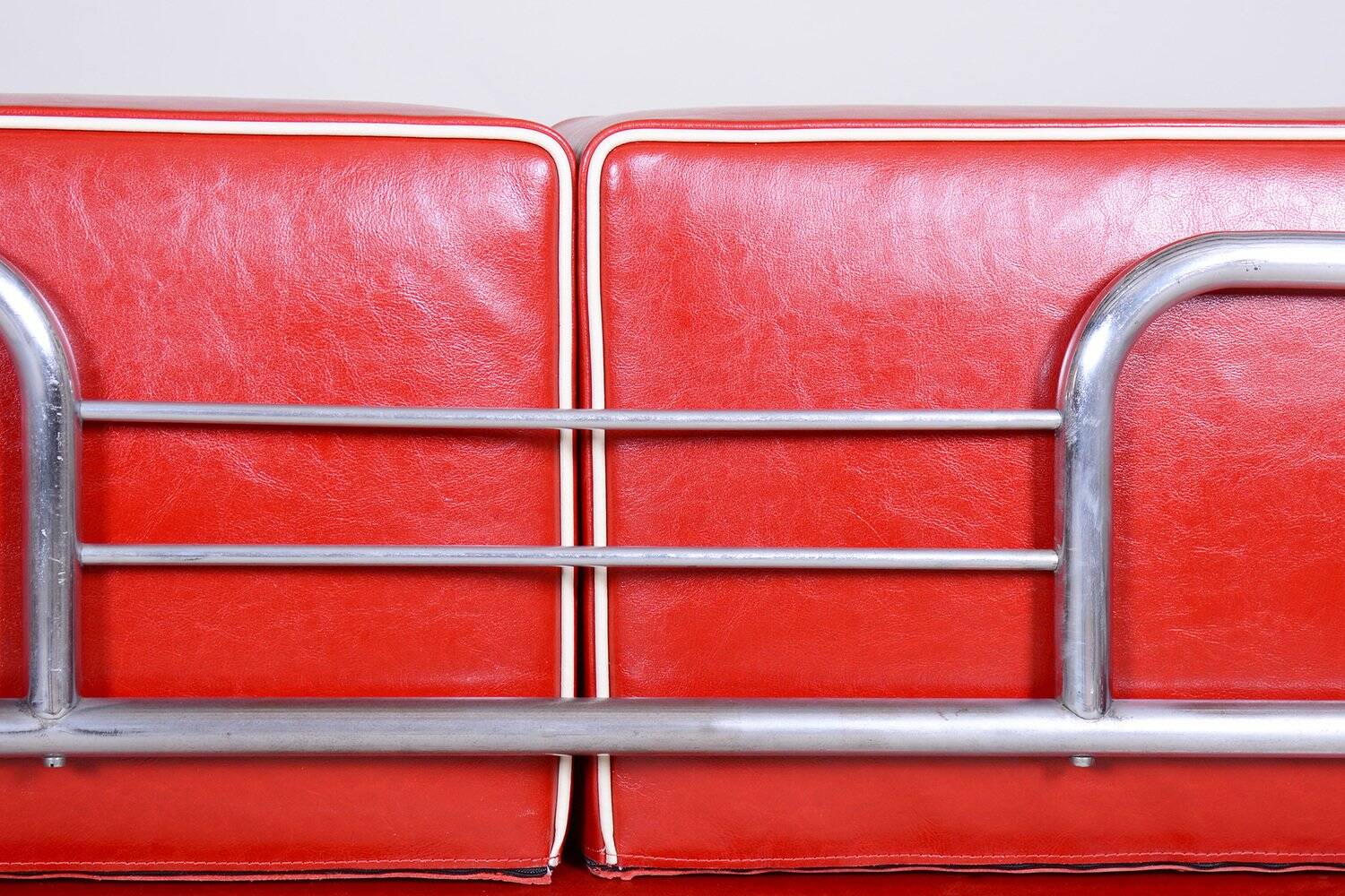 Bauhaus Leather Sofa attributed to Robert Slezak, 1930s